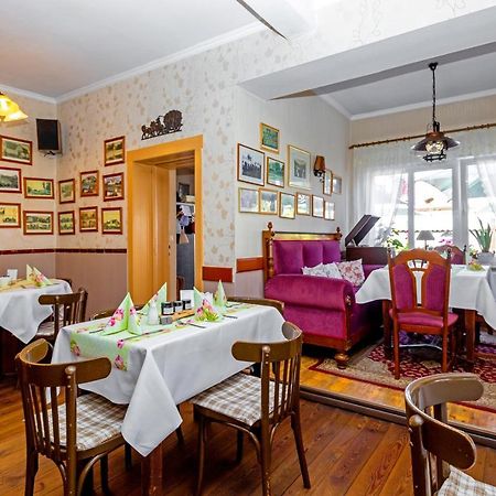 Gasthaus Stuckatz Dollenchen Exterior foto