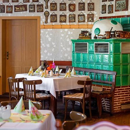 Gasthaus Stuckatz Dollenchen Exterior foto